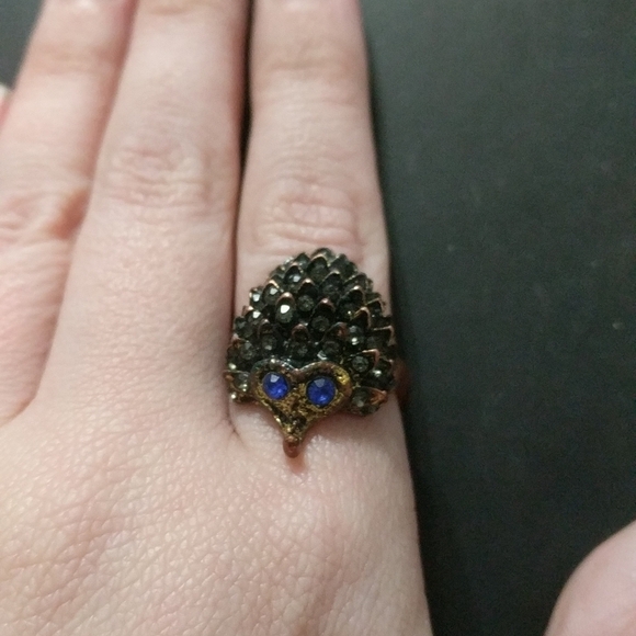 Copper Tone Blue and Grey Rhinestone Hedgehog Cocktail Statement Ring - size 9 - Picture 2 of 6